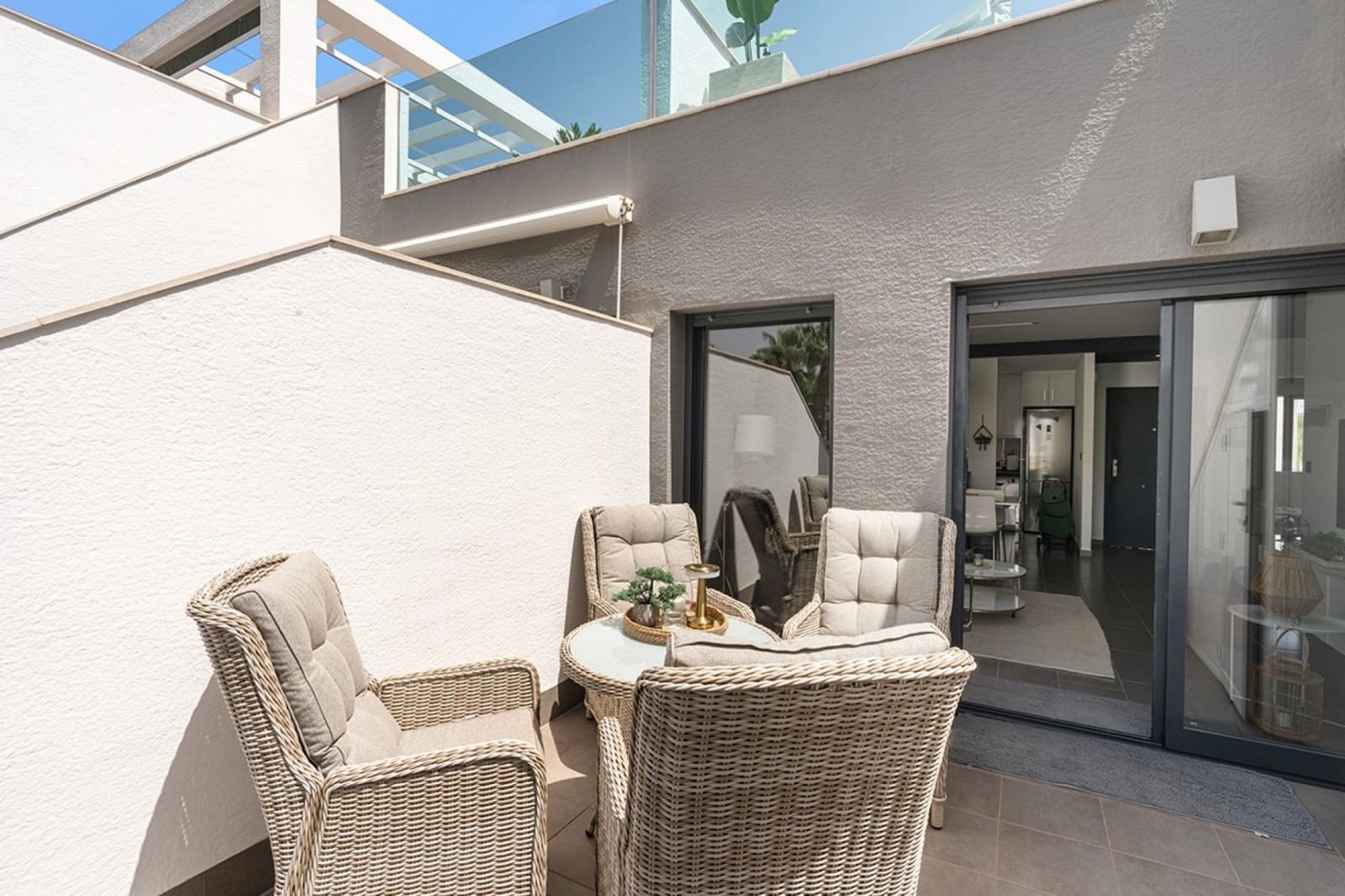 2 slaapkamer Appartement te koop in La Zenia met zwembad - € 319.000 (Ref: 9403843)