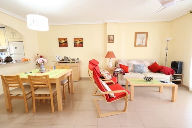 2 slaapkamer Penthouse te koop in Cabo Roig, Orihuela met zwembad - € 195.000 (Ref: 9403848)