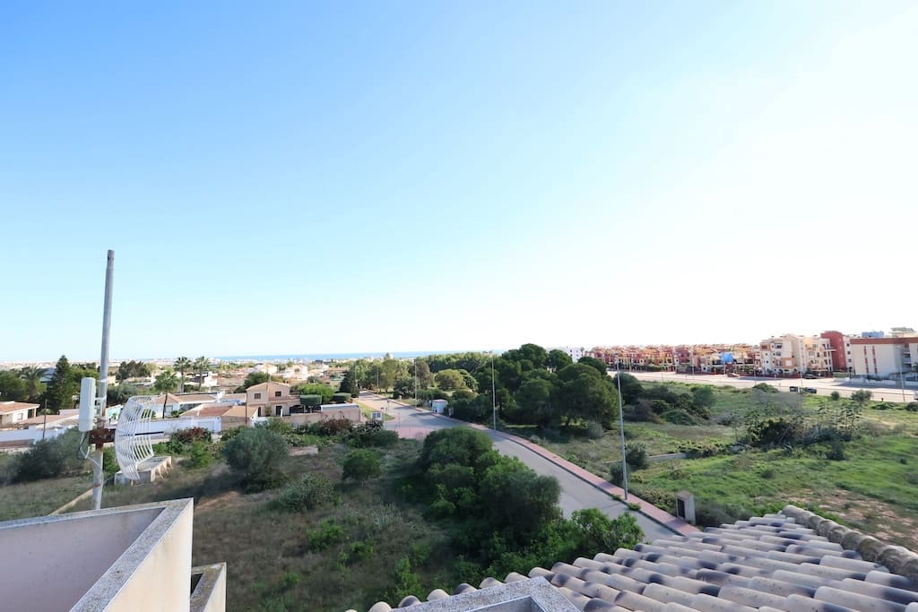 2 slaapkamer Penthouse te koop in Cabo Roig met zwembad - € 195.000 (Ref: 9403848)