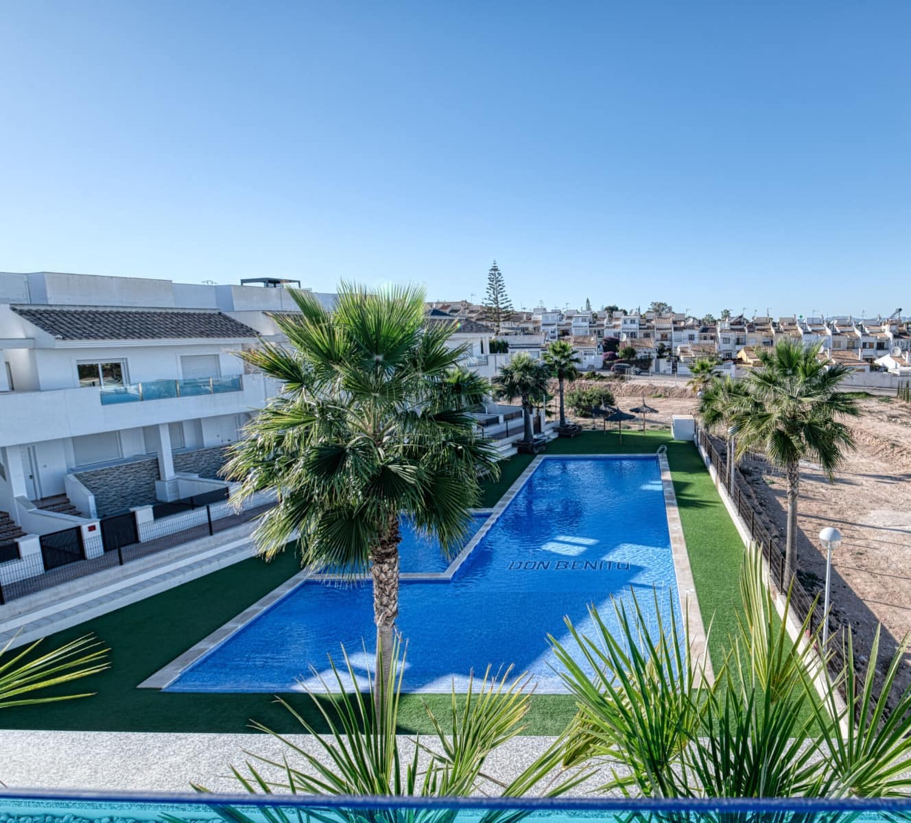 3 slaapkamer Huis te koop in Torrevieja met zwembad - € 329.000 (Ref: 9403850)