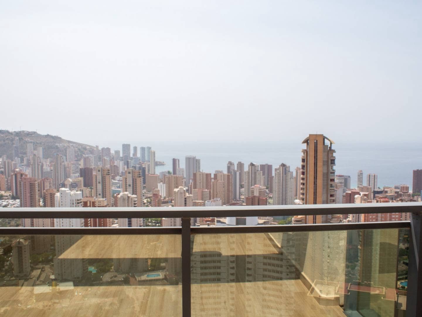 3 soverom Penthouse til salgs i Benidorm med svømmebasseng - € 790 000 (Ref: 9403854)