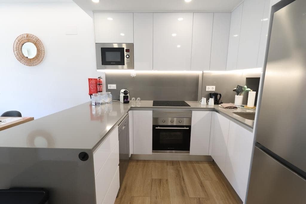 2 chambre Appartement à vendre à Villamartin avec piscine - 285 000 € (Ref: 9403856)