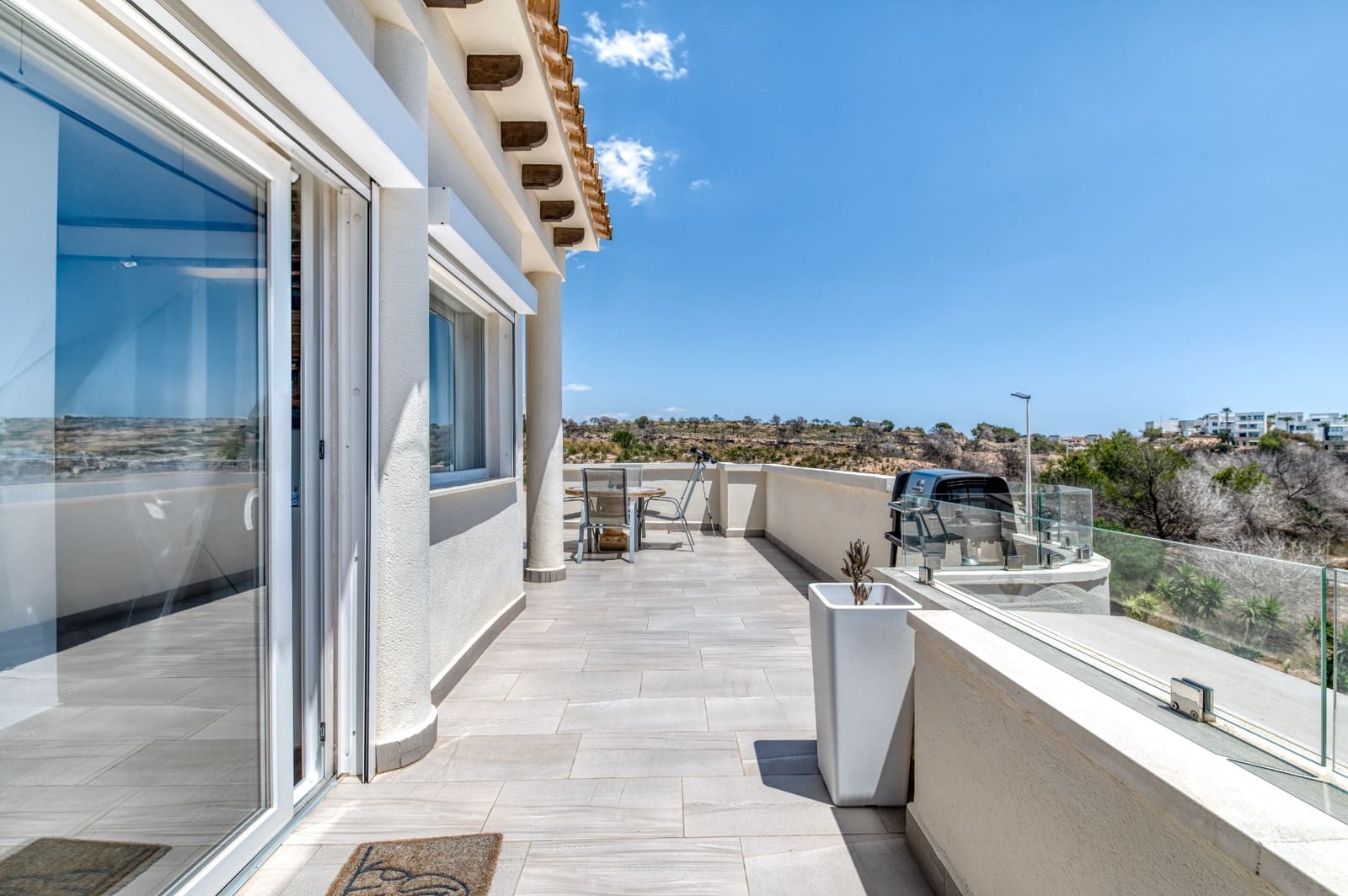 4 quarto Moradia para venda em Orihuela Costa com piscina - 499 990 € (Ref: 9403863)