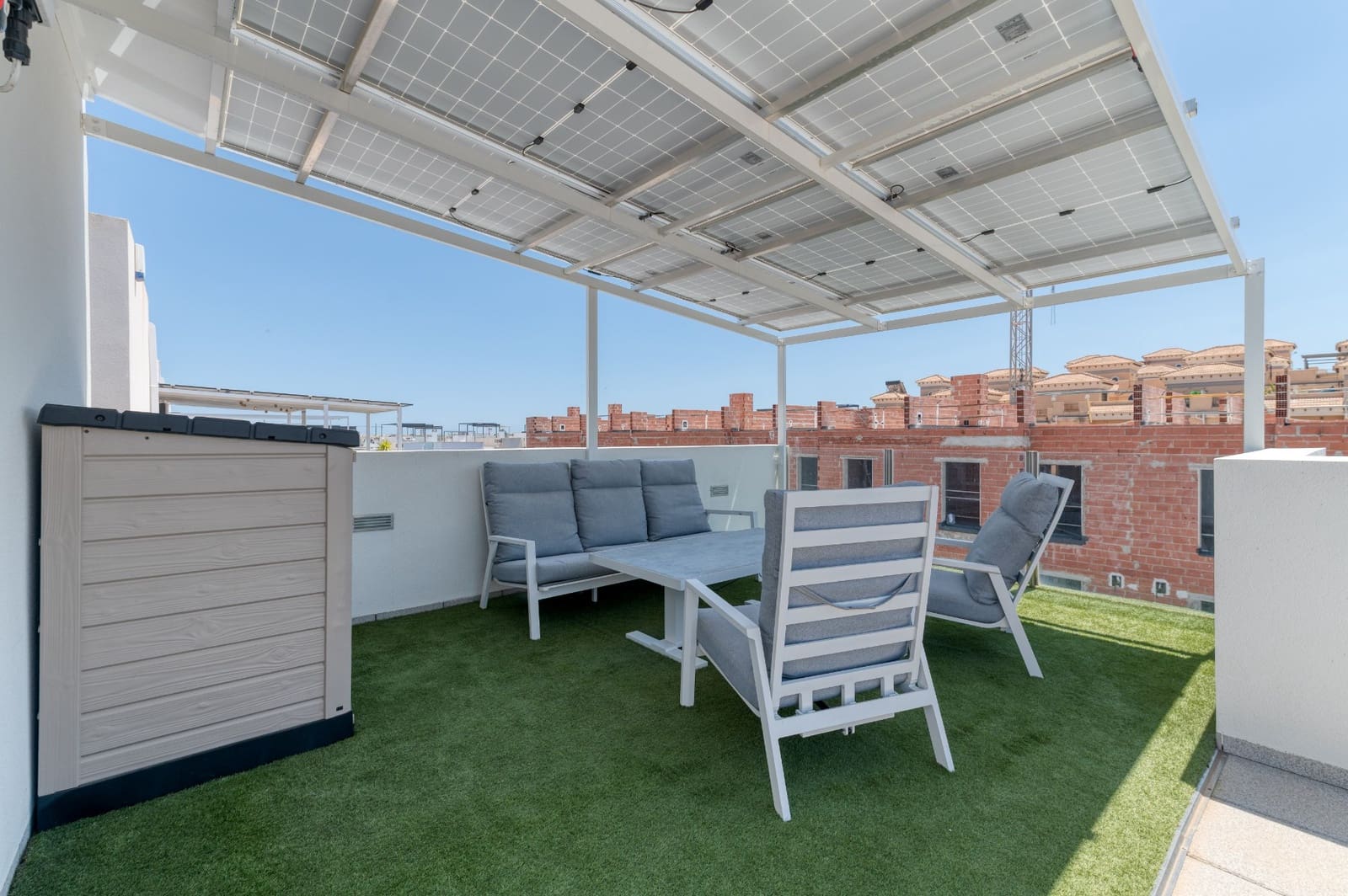 3 sovrum Villa till salu i Villamartin med pool - 495 000 € (Ref: 9403864)