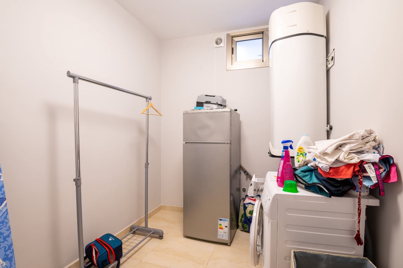 5 Zimmer Villa zu verkaufen in Villamartin mit Pool - 695.000 € (Ref: 9403869)