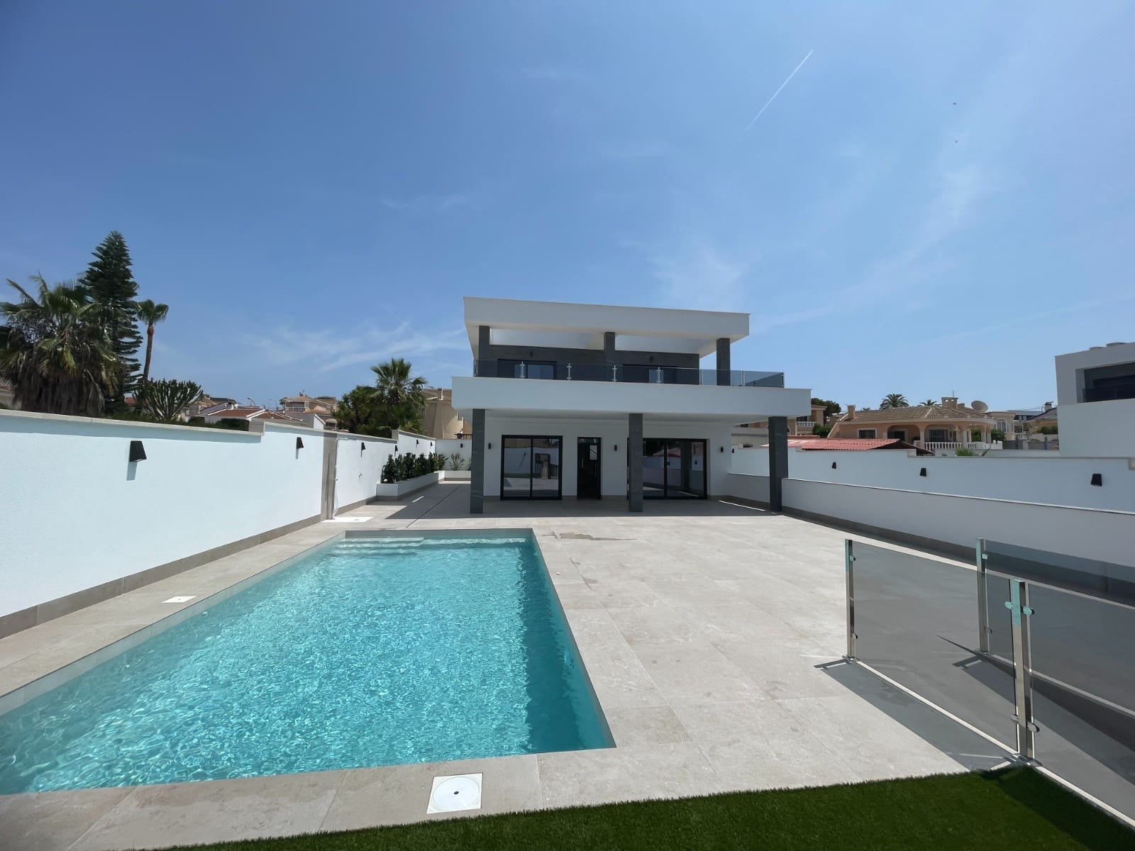 3 camera da letto Villa in vendita in Ciudad Quesada con piscina - 799.900 € (Rif: 9403872)