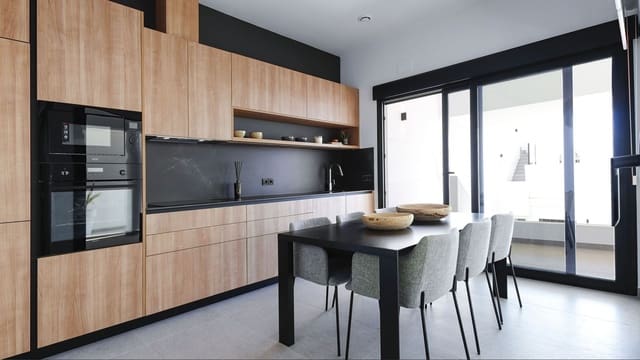 4 soverom Villa til salgs i Zona Pueblo, Guardamar del Segura med svømmebasseng - € 704 840 (Ref: 9403877)