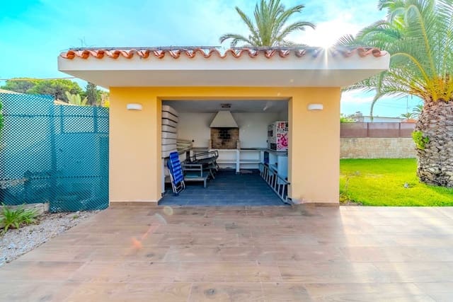 5 slaapkamer Villa te koop in Cabo Roig, Orihuela met zwembad - € 1.995.000 (Ref: 9403883)