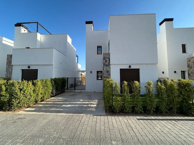 4 Zimmer Villa zu verkaufen in Torre-Pacheco mit Pool - 540.000 € (Ref: 9403891)