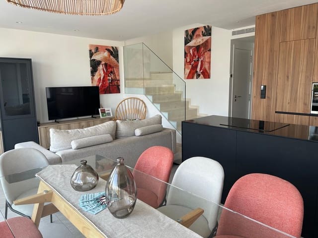 4 Zimmer Villa zu verkaufen in Torre-Pacheco mit Pool - 540.000 € (Ref: 9403891)