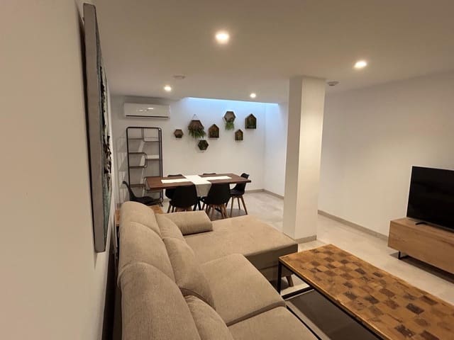 4 Zimmer Villa zu verkaufen in Torre-Pacheco mit Pool - 540.000 € (Ref: 9403891)