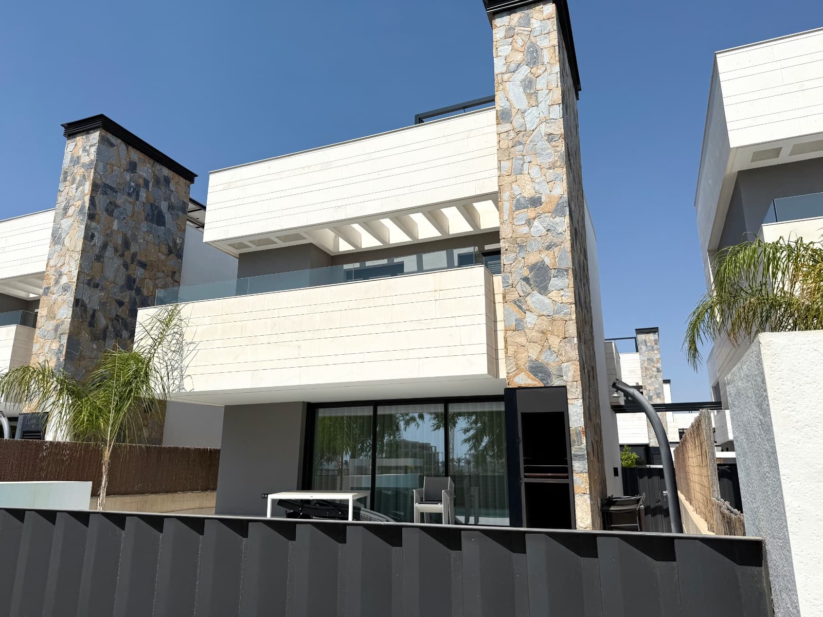 4 Zimmer Villa zu verkaufen in Torre-Pacheco mit Pool - 620.000 € (Ref: 9403892)