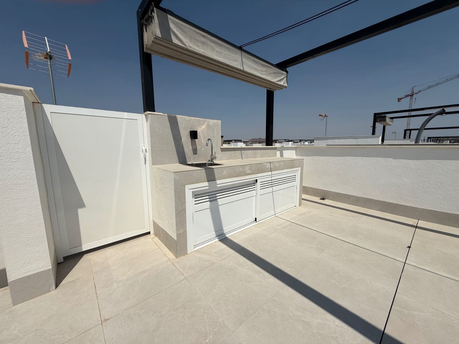 4 Zimmer Villa zu verkaufen in Torre-Pacheco mit Pool - 620.000 € (Ref: 9403892)