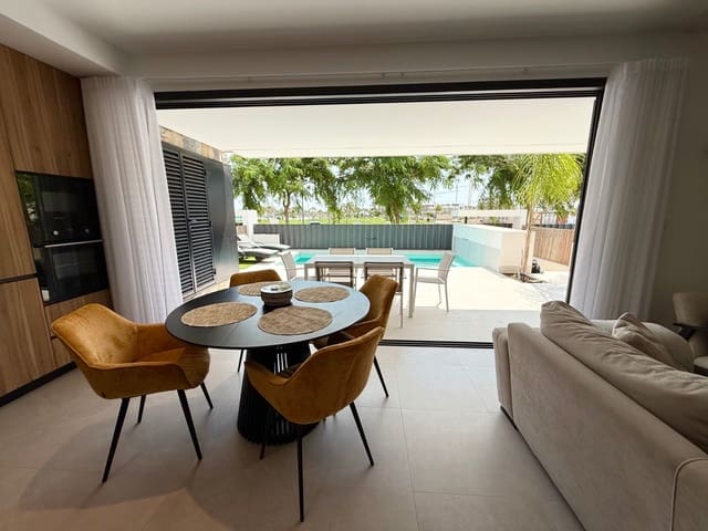 4 makuuhuone Huvila myytävänä paikassa Torre-Pacheco mukana uima-altaan - 599 000 € (Ref: 9403892)