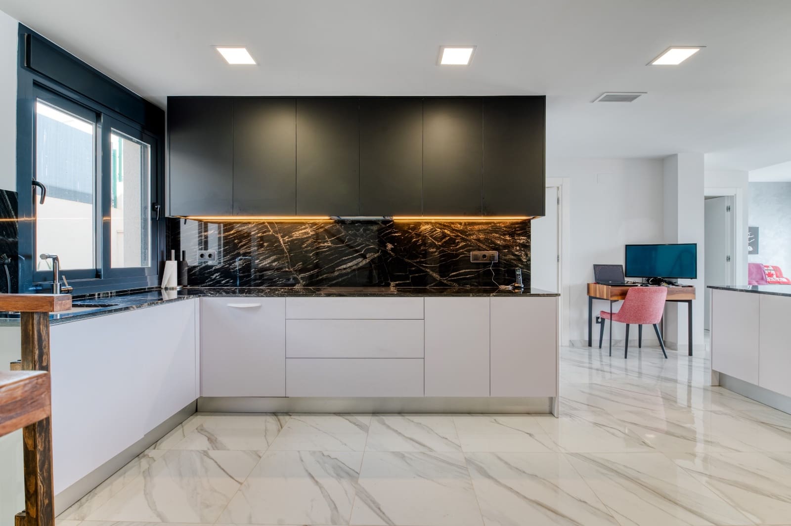 2 bedroom Villa for sale in San Miguel de Salinas with pool - € 525,000 (Ref: 9403897)