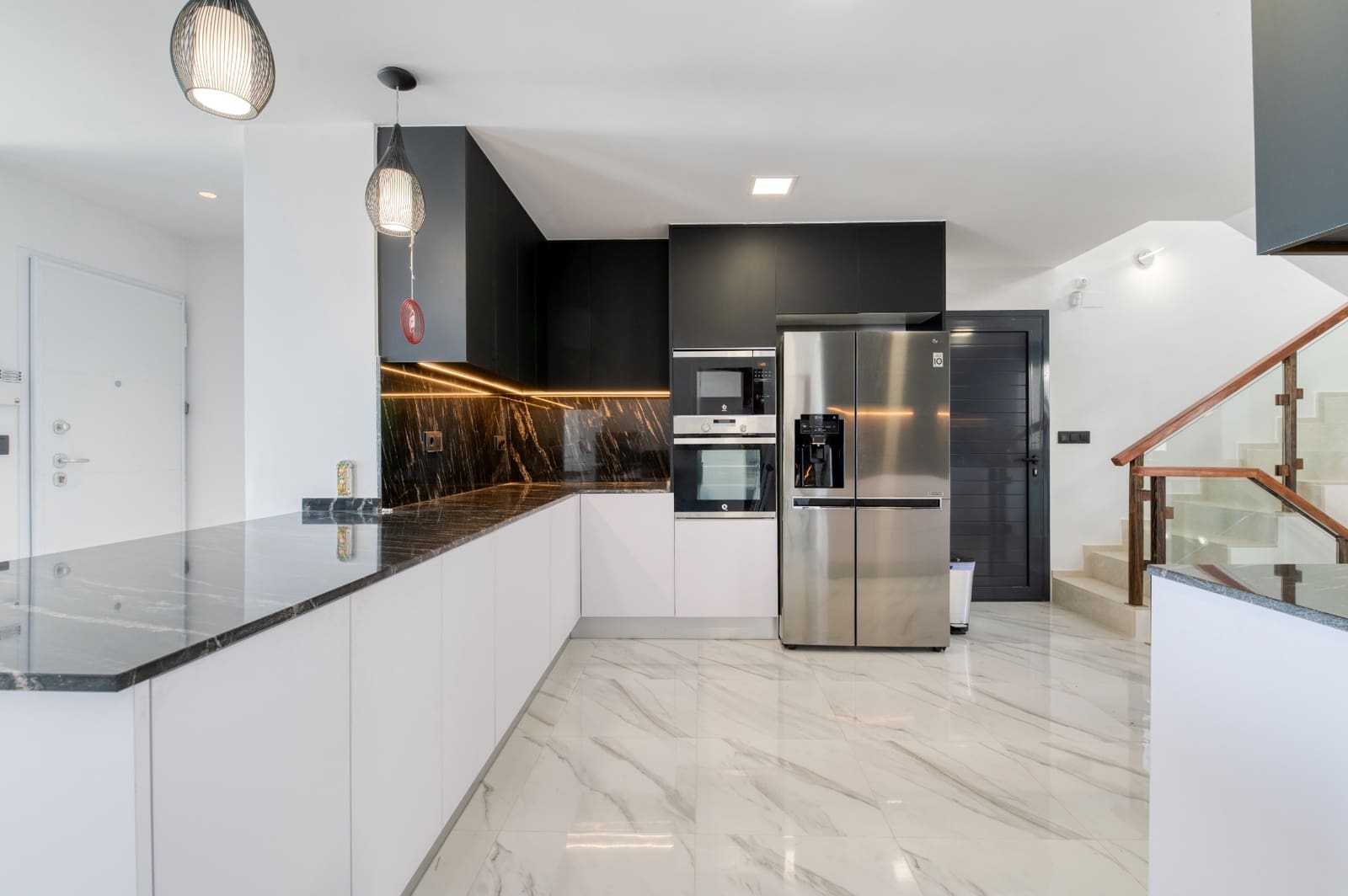 2 bedroom Villa for sale in San Miguel de Salinas with pool - € 525,000 (Ref: 9403897)