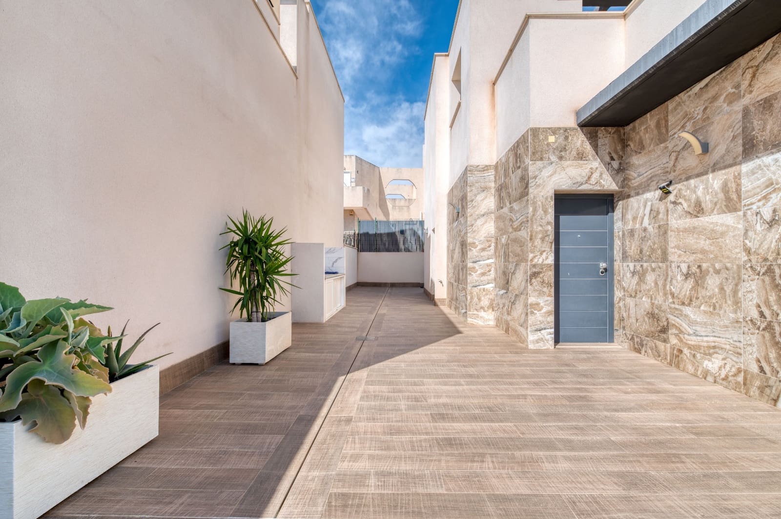 2 bedroom Villa for sale in San Miguel de Salinas with pool - € 525,000 (Ref: 9403897)