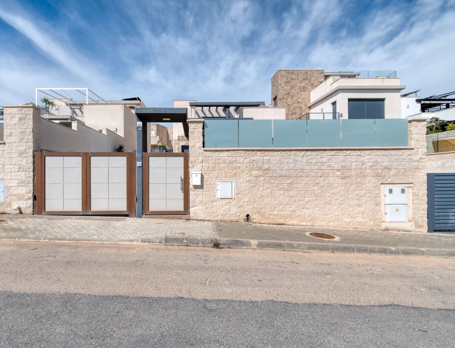 2 bedroom Villa for sale in San Miguel de Salinas with pool - € 525,000 (Ref: 9403897)