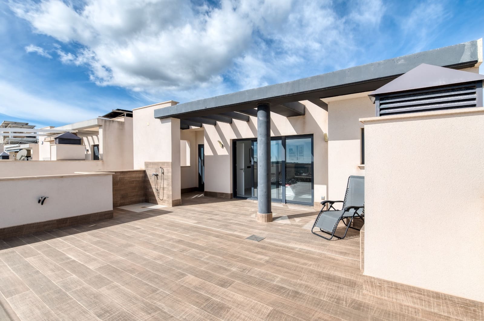 2 bedroom Villa for sale in San Miguel de Salinas with pool - € 525,000 (Ref: 9403897)