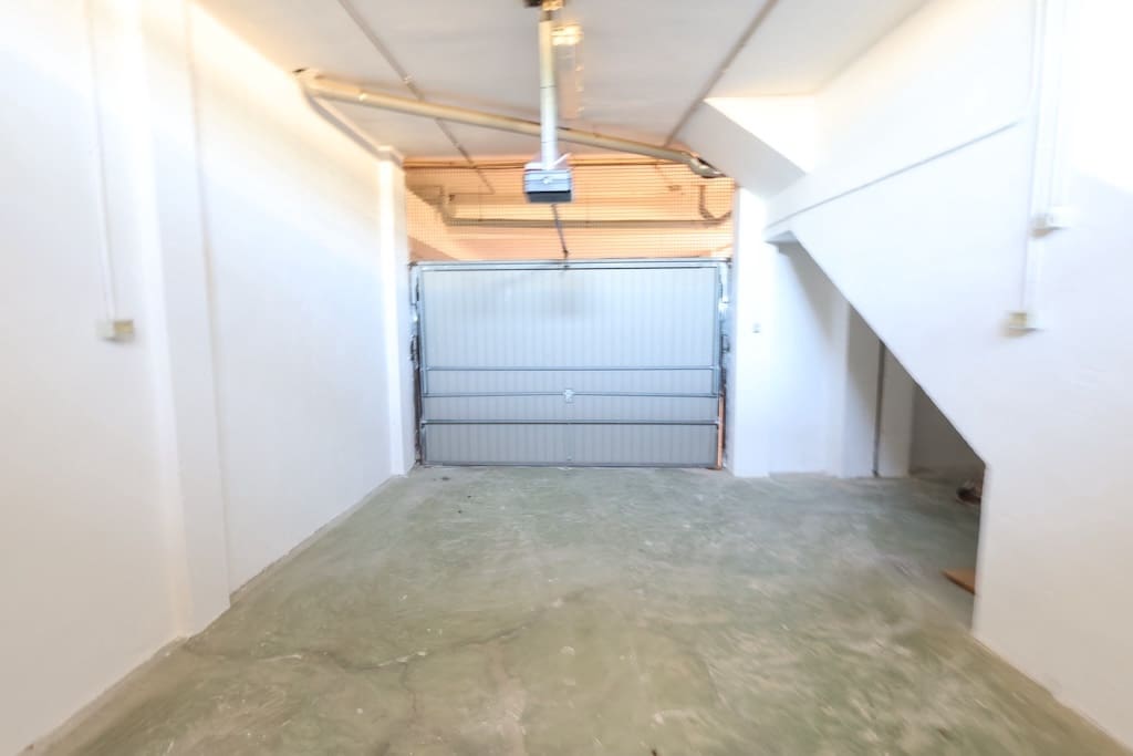 Casa de 3 habitaciones en Orihuela en venta con piscina - 389.900 € (Ref: 9403898)