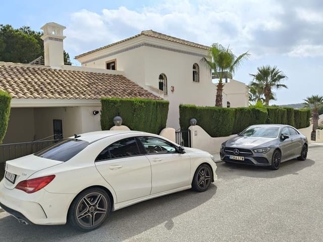 5 sypialnia Willa na sprzedaż w Campoamor, Orihuela z basenem - 704 950 € (Ref: 9403909)