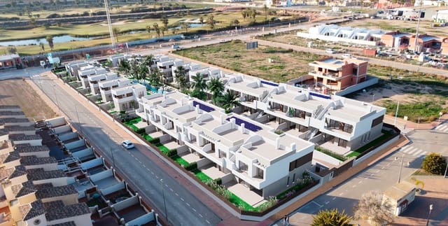 3 bedroom Apartment for sale in Las Lomas de Rame - Bahía Bella, Los Alcázares with pool - € 320,000 (Ref: 9403915)