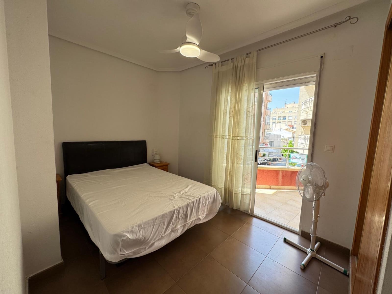 2 camera da letto Appartamento in vendita in Torrevieja con piscina - 125.000 € (Rif: 9403924)
