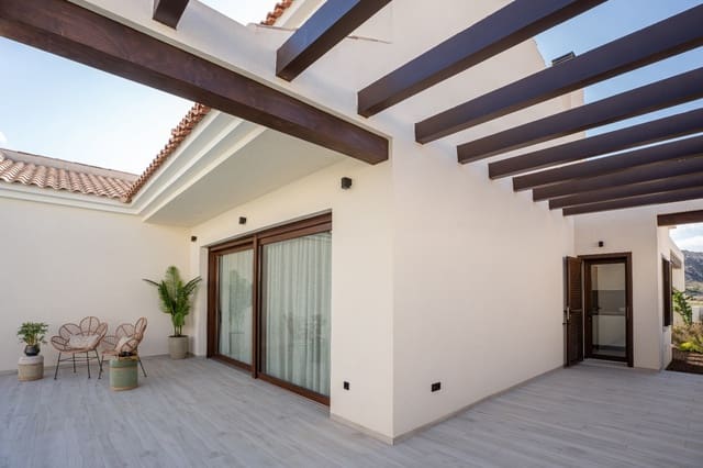 Chalet de 3 habitaciones en Algorfa en venta con piscina - 555.000 € (Ref: 9403931)