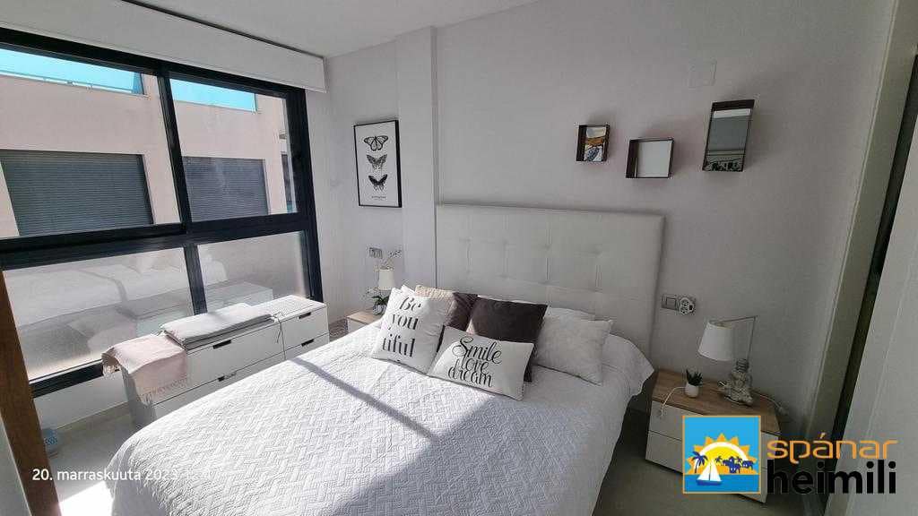 2 soverom Leilighet til salgs i Torrevieja med svømmebasseng - € 229 000 (Ref: 9403933)