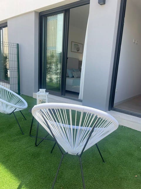 2 soverom Bungalow til salgs i Los Alcazares med svømmebasseng - € 315 000 (Ref: 9403947)