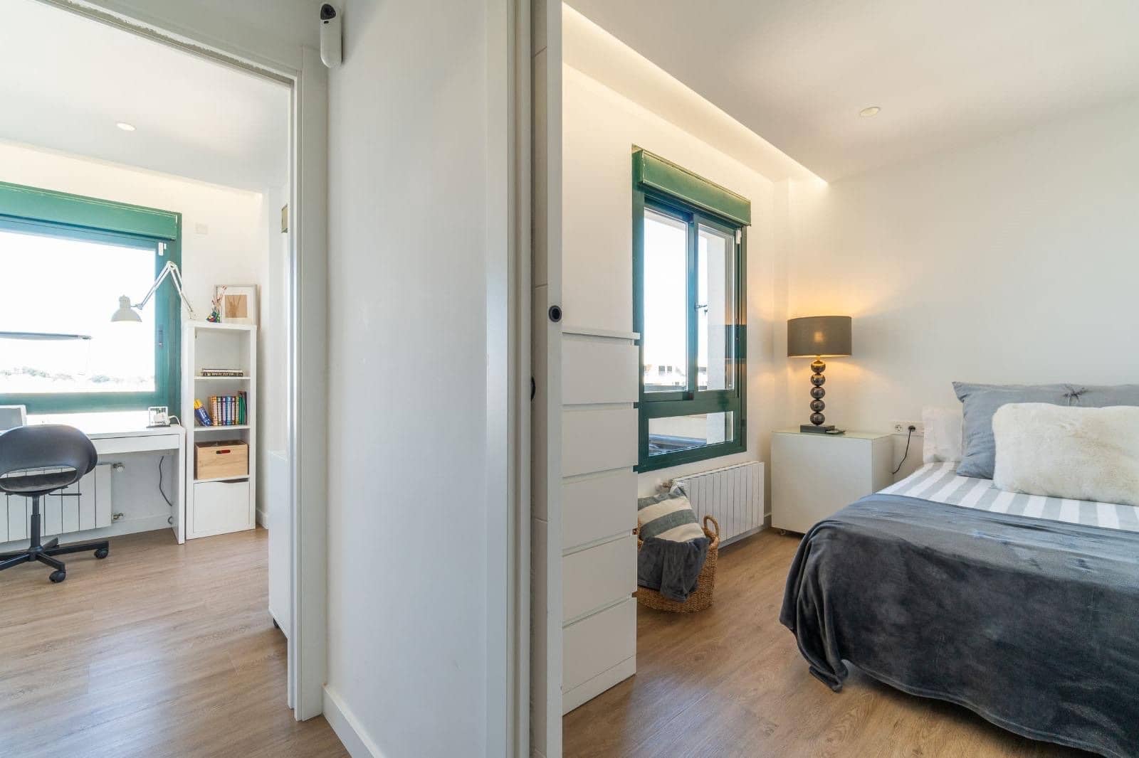 3 bedroom Apartment for sale in Campoamor with pool - € 429,000 (Ref: 9403963)