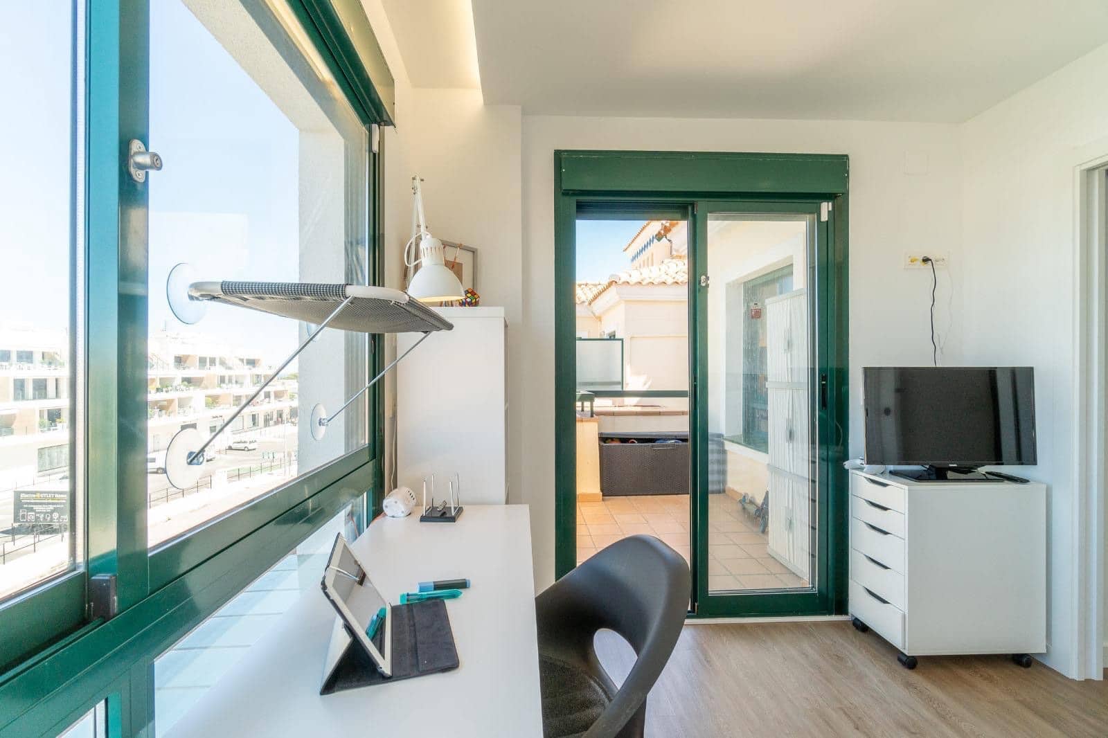 3 bedroom Apartment for sale in Campoamor with pool - € 429,000 (Ref: 9403963)