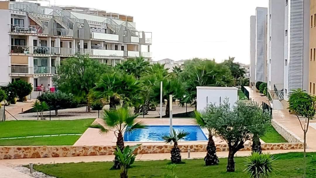 3 Zimmer Apartment zu verkaufen in Villamartin mit Pool - 360.000 € (Ref: 9403966)