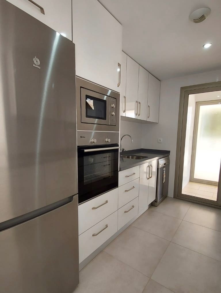 3 slaapkamer Appartement te koop in Villamartin met zwembad - € 360.000 (Ref: 9403969)