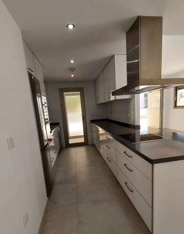 3 slaapkamer Appartement te koop in Villamartin, Orihuela met zwembad - € 360.000 (Ref: 9403969)