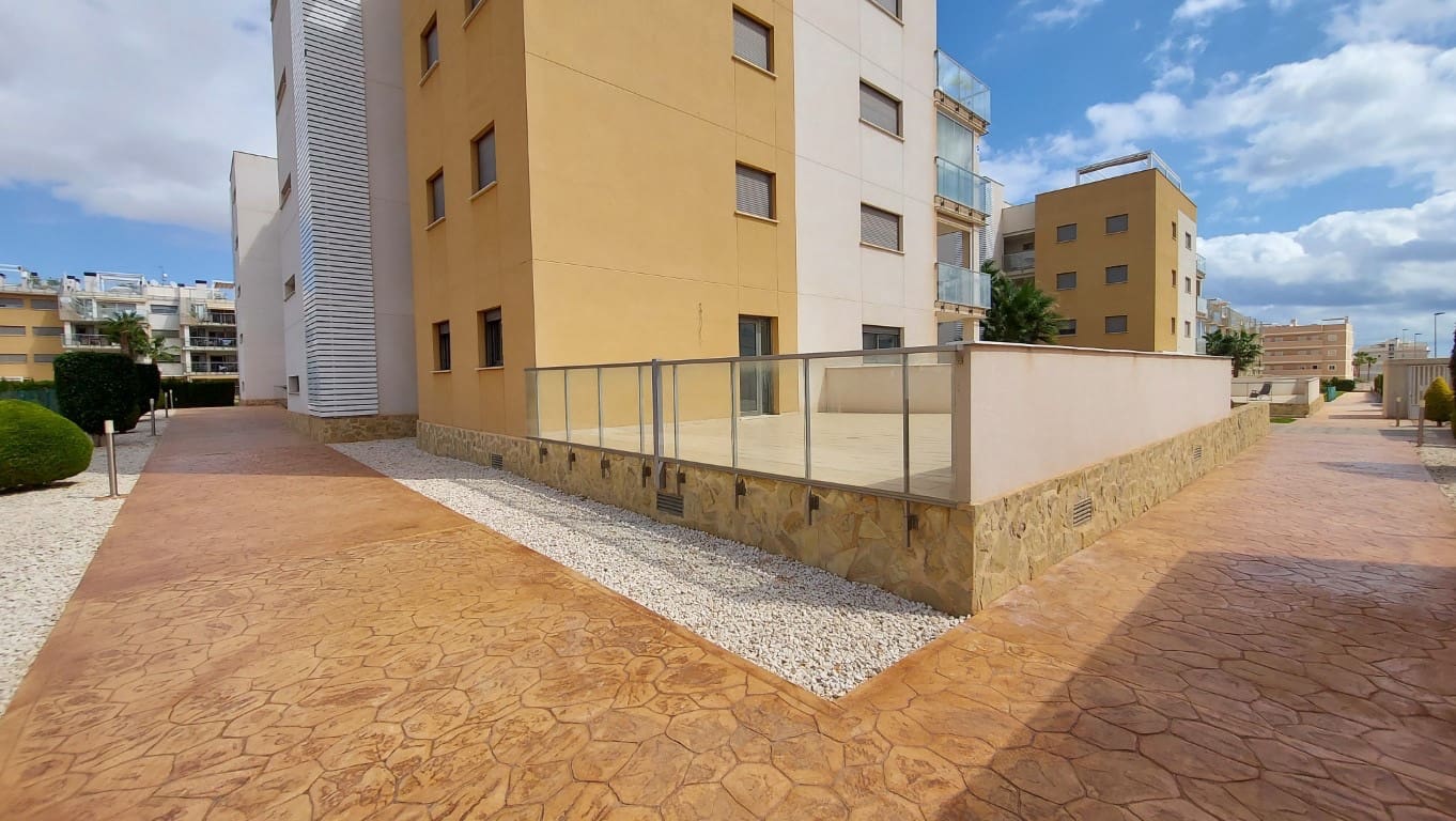 3 slaapkamer Appartement te koop in Villamartin met zwembad - € 360.000 (Ref: 9403969)