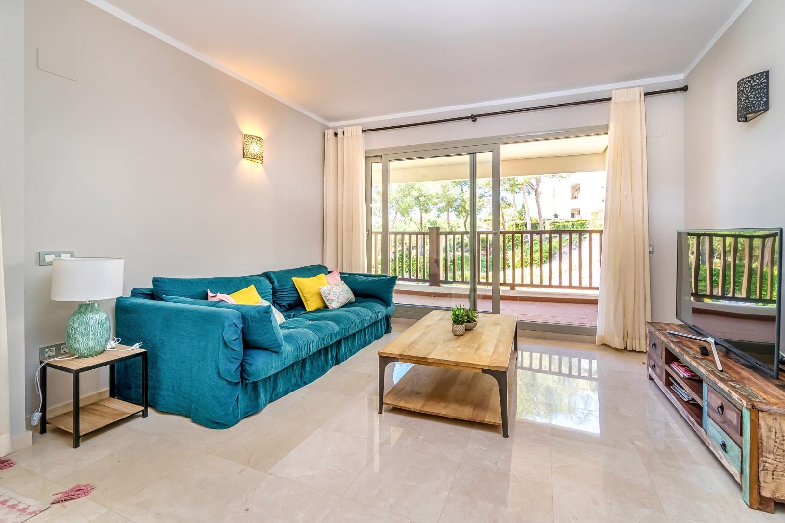 3 bedroom Apartment for sale in Las Colinas Golf with pool - € 345,000 (Ref: 9403970)