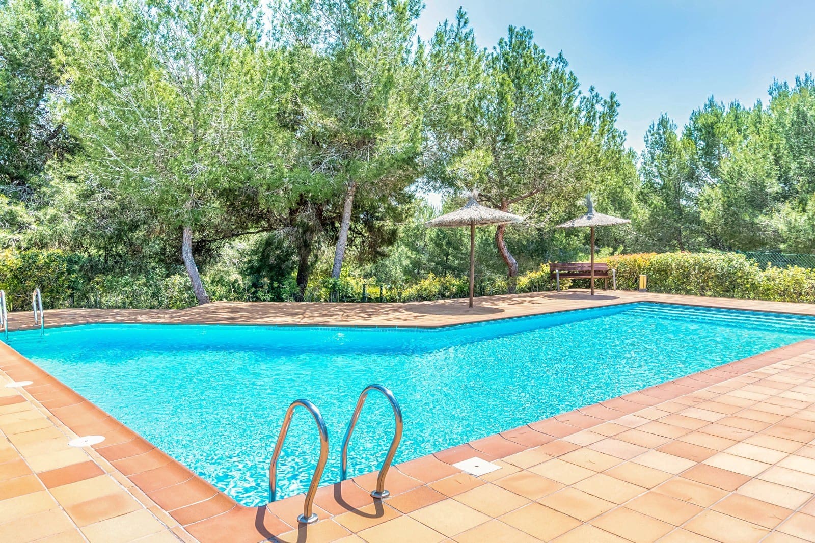 3 bedroom Apartment for sale in Las Colinas Golf with pool - € 345,000 (Ref: 9403970)