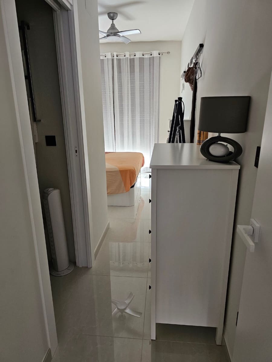2 chambre Appartement à vendre à Torrevieja avec piscine - 255 000 € (Ref: 9403974)