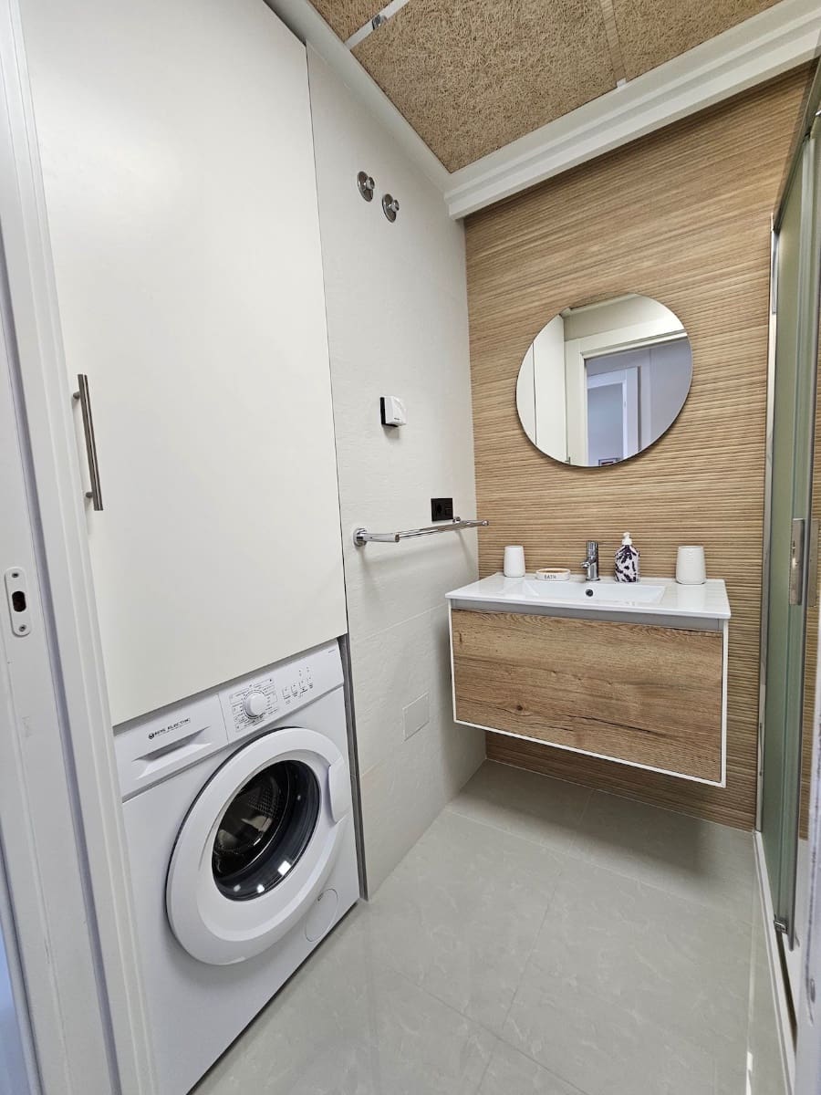 2 chambre Appartement à vendre à Torrevieja avec piscine - 255 000 € (Ref: 9403974)