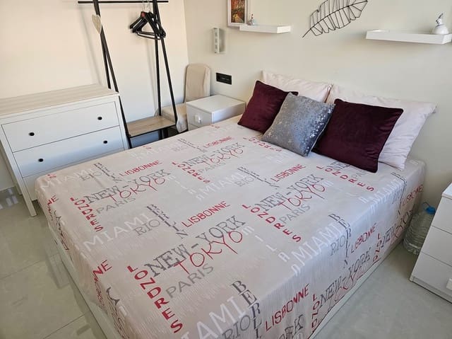 2 chambre Appartement à vendre à Los Balcones - Los Altos, Torrevieja avec piscine - 255 000 € (Ref: 9403974)