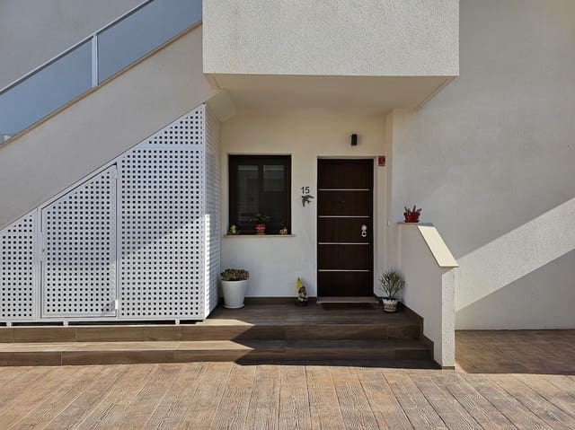 2 chambre Appartement à vendre à Los Balcones - Los Altos, Torrevieja avec piscine - 255 000 € (Ref: 9403974)