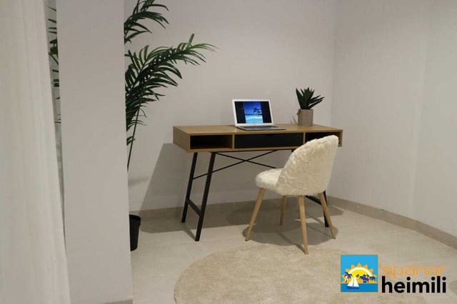 3 makuuhuone Huvila myytävänä paikassa Los Alcázares mukana uima-altaan - 499 000 € (Ref: 9403977)