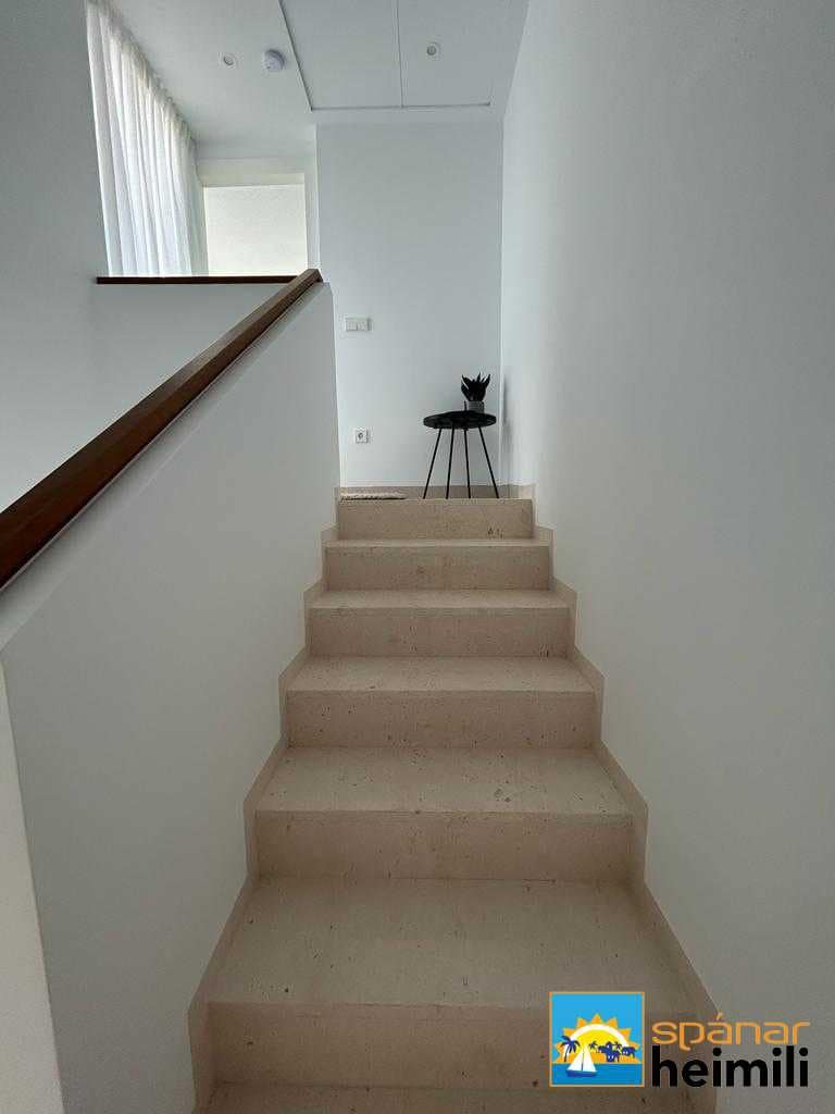 3 makuuhuone Huvila myytävänä paikassa Los Alcazares mukana uima-altaan - 499 000 € (Ref: 9403977)