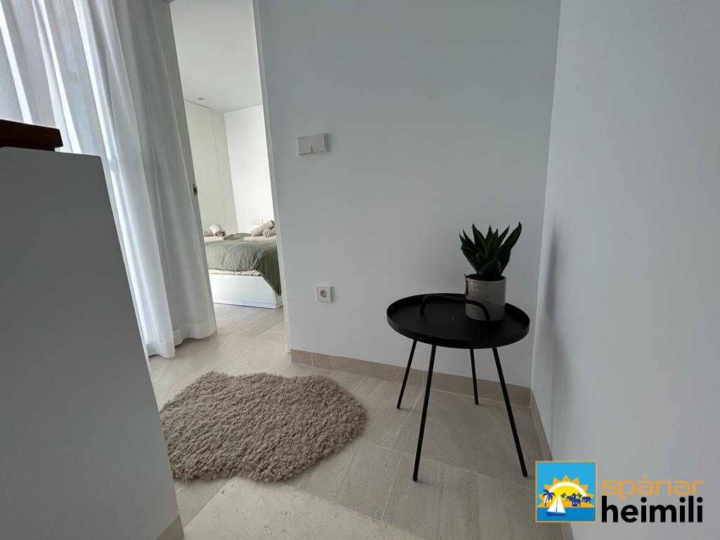 3 makuuhuone Huvila myytävänä paikassa Los Alcazares mukana uima-altaan - 499 000 € (Ref: 9403977)