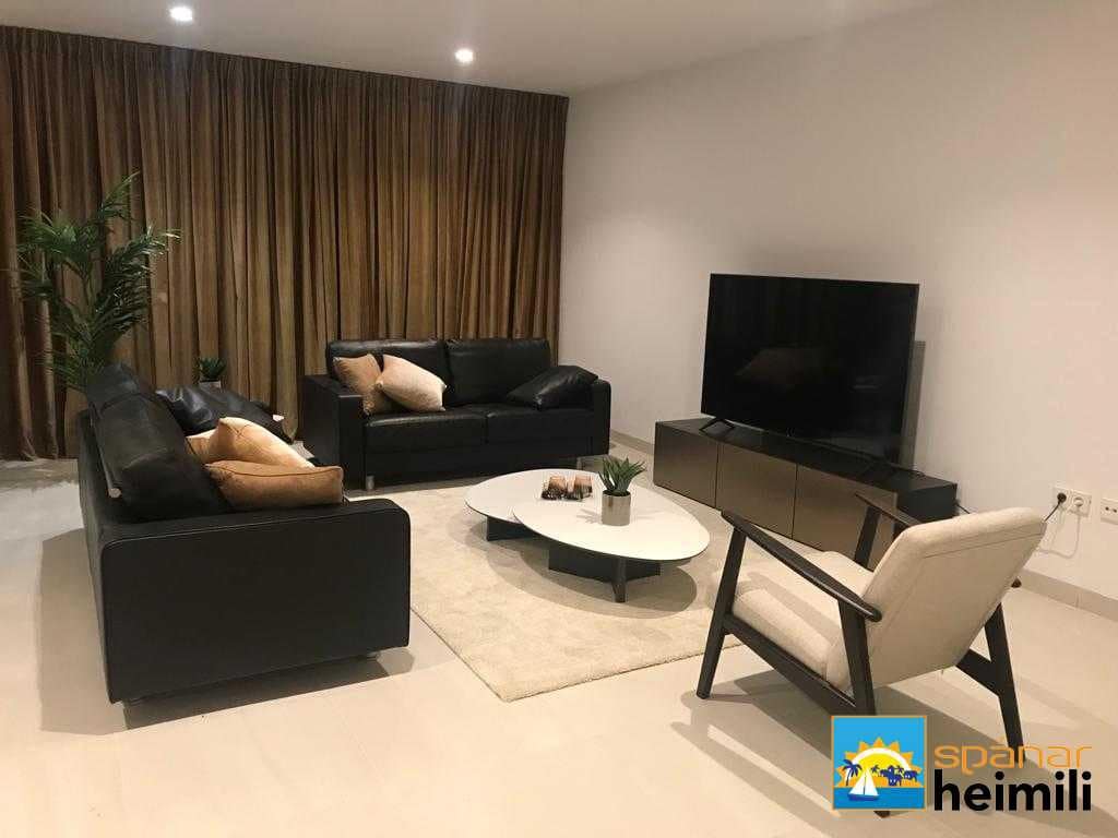 3 makuuhuone Huvila myytävänä paikassa Los Alcazares mukana uima-altaan - 499 000 € (Ref: 9403977)