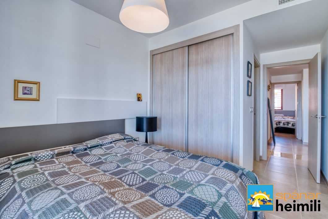 2 bedroom Apartment for sale in Cabo Roig with pool - € 179,900 (Ref: 9403979)