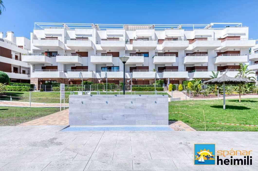 2 bedroom Apartment for sale in Cabo Roig with pool - € 179,900 (Ref: 9403979)