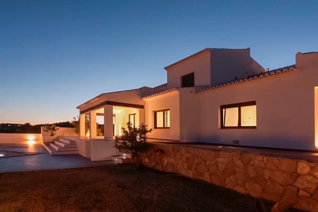 3 makuuhuone Huvila myytävänä paikassa Moraira mukana uima-altaan - 1 440 000 € (Ref: 9403982)