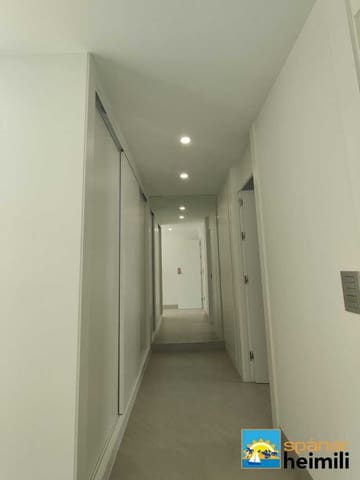 3 bedroom Villa for sale in Benijófar with pool - € 465,000 (Ref: 9403990)